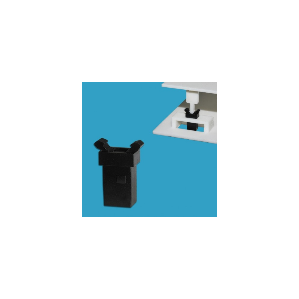GDL-220C - Plastic Center Lock Push Latch | Gecko Fastener GmbH