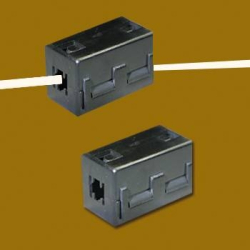 GEMQ-06 - Morsetto in ferrite con manicotto | Gecko Fastener GmbH 2