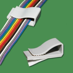 GFB-15A - Abrazadera para cable plano | Gecko Fastener GmbH 2