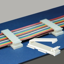 GLFN-36C - Klem voor platte kabels | Gecko Fastener GmbH 2