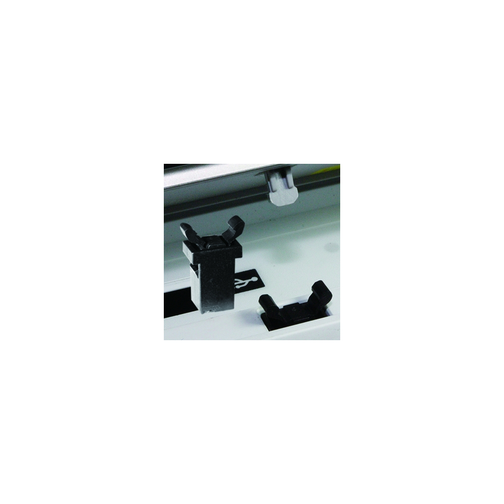 GDL-650C - Plastic Center Lock Push Latch | Gecko Fastener GmbH