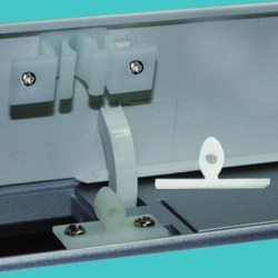 GDL-008 - Snap Fit Plastic Push Latch | Gecko Fastener GmbH 2