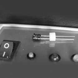 GCLED-4A - LED-Gehäuse | Gecko Fastener GmbH 2