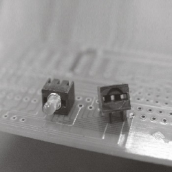 GEEN-3A - Carcasa para LED | Gecko Fastener GmbH 2