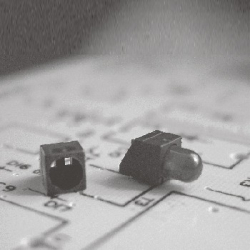 GLED-5Y - LED-behuizing | Gecko Fastener GmbH 2